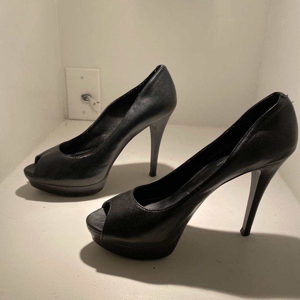 Bcbgeneration Pumps - image 2